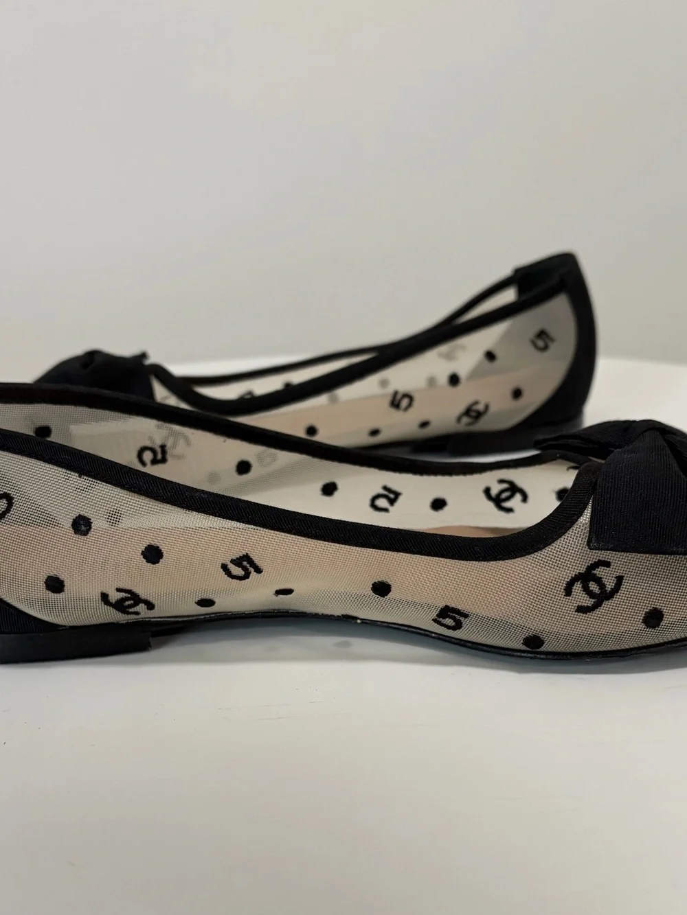 CHANEL Black & Mesh Ballet Flats size 39.5